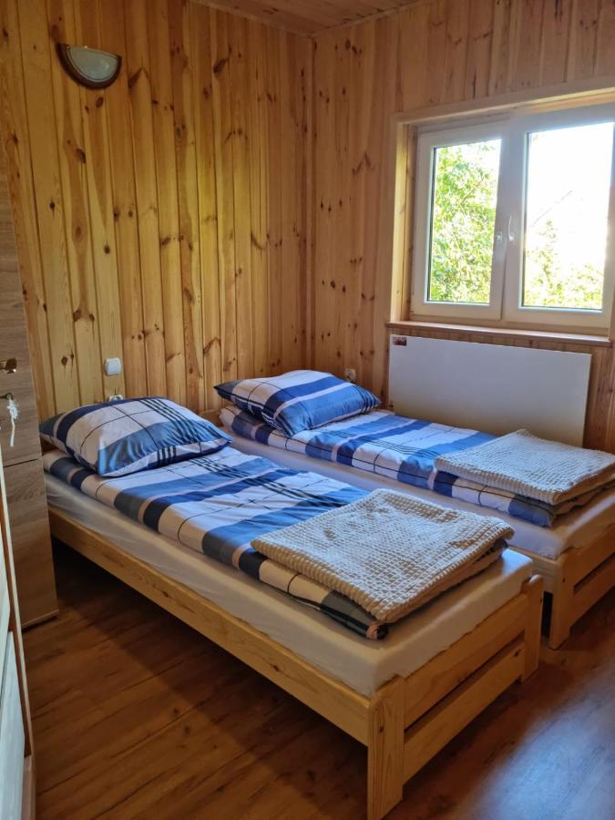 Domek Drewniany Nad Morzem Caloroczny Устроне Морске Екстериор снимка