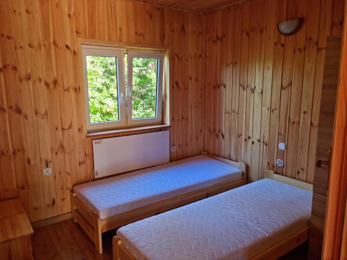 Domek Drewniany Nad Morzem Caloroczny Устроне Морске Екстериор снимка