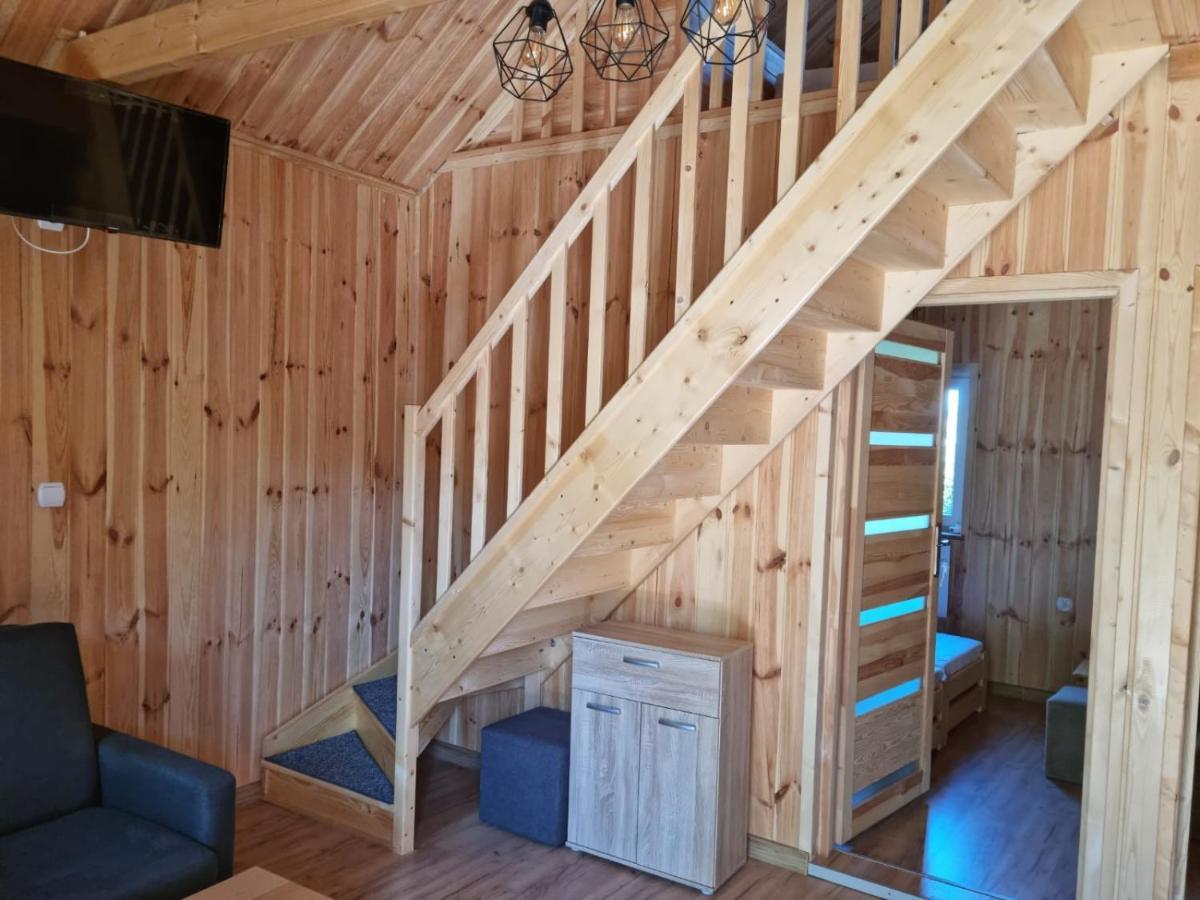 Domek Drewniany Nad Morzem Caloroczny Устроне Морске Екстериор снимка